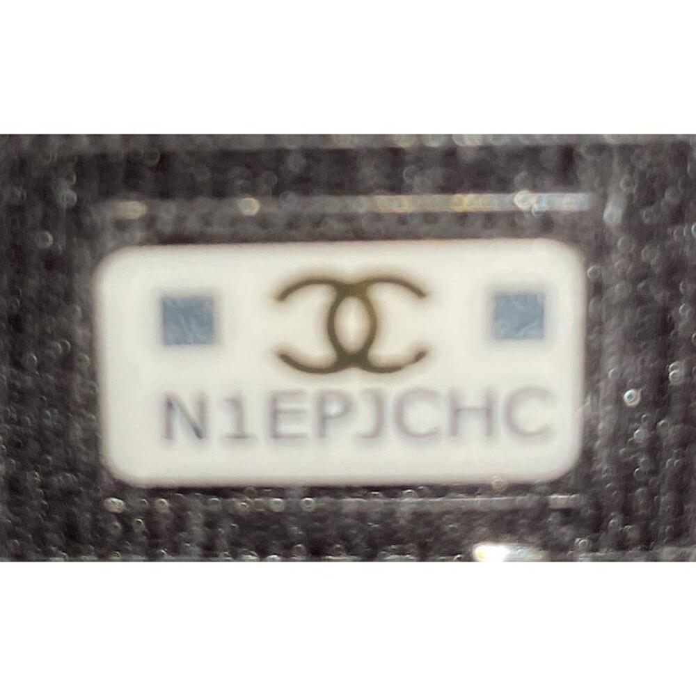 Chanel Textured Cc Flap Phone Holder #258812C26B - Picture 7 of 7